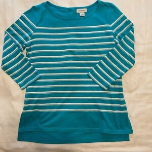 Liz Claiborne striped top with 3/4 length sleeves &  buttons at the back size M